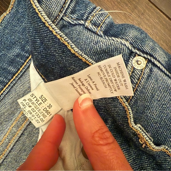 Frank and Eileen, CORK Everyday Blue, Everyday Denim - Picture 7 of 9